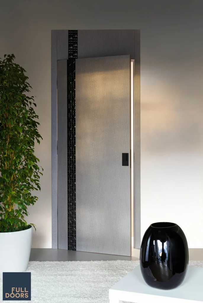 Full Doors szürke, síkba záródó ajtó
