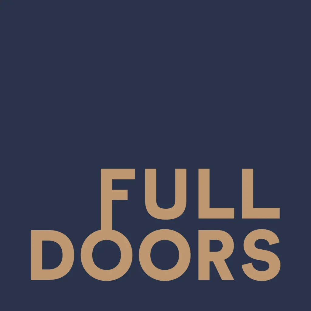 Full Doors logó